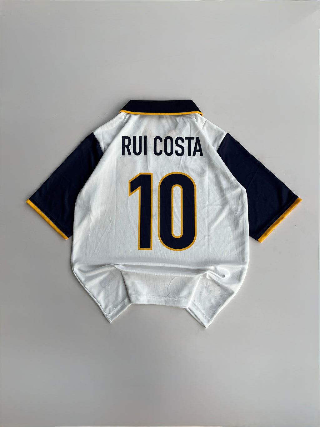 RUI COSTA 10 PORTUGAL 1998/00 SEASON AWAY KIT FIVE SLEEVE EMBROIDERY POLO