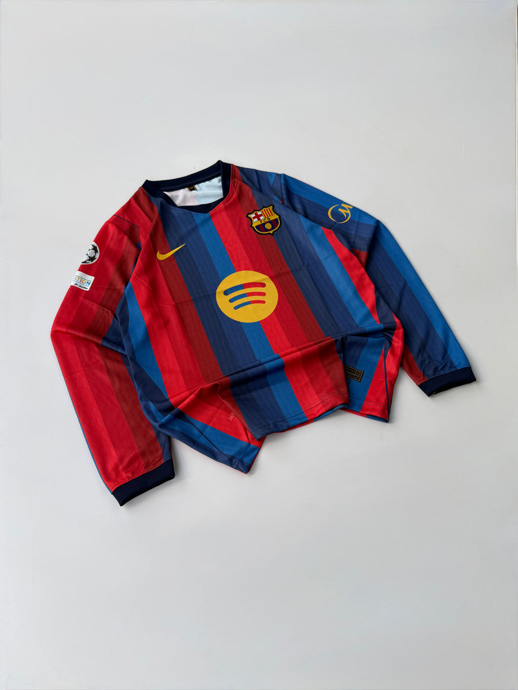 NO NAME BARCELONA 2026/27 HOME KIT FULL SLEEVE EMBROIDERY