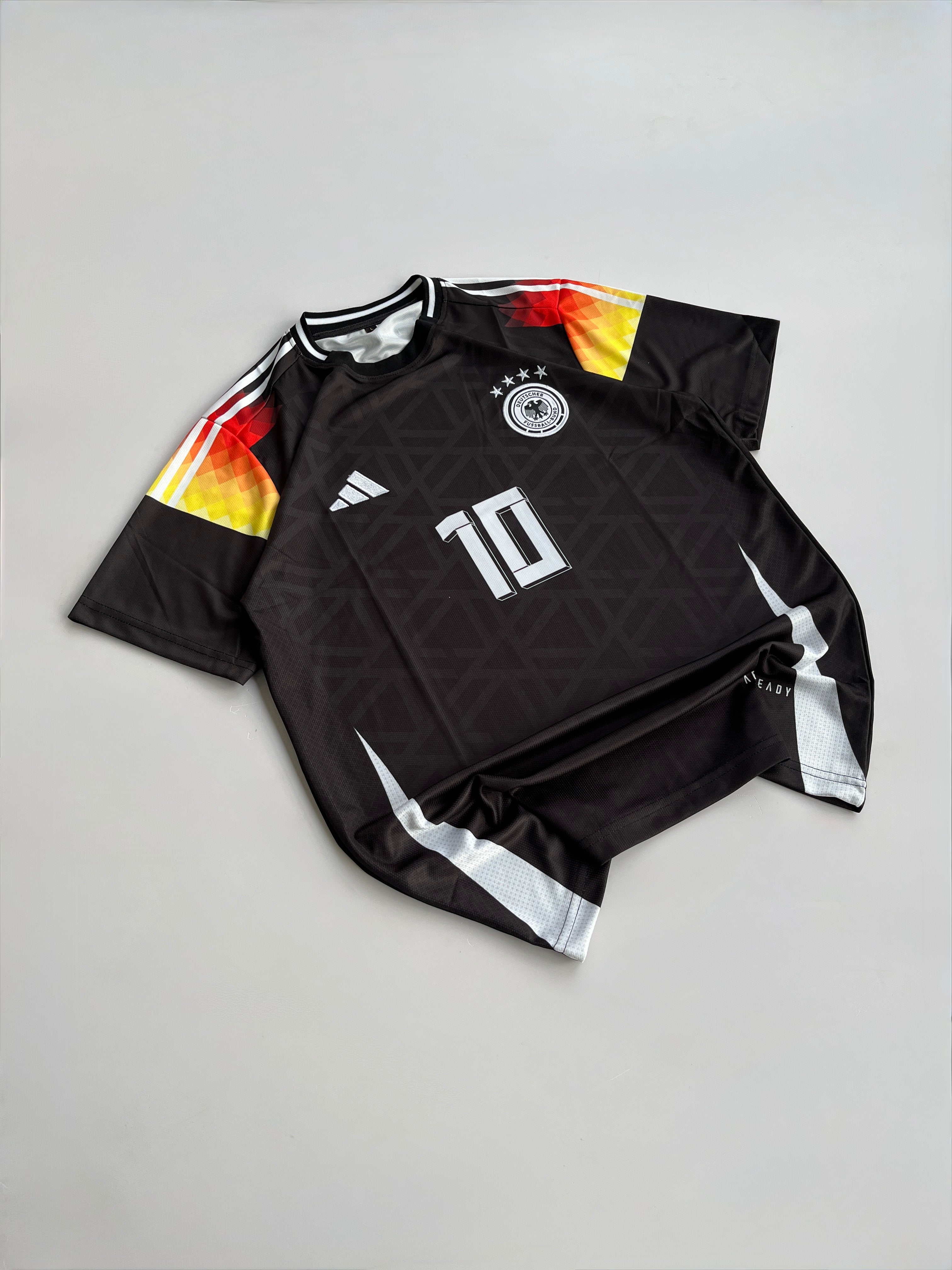 OZIL 7 GERMANY 2024/25 PRE MATCH TRAINING JERSEY EMBROIDERY