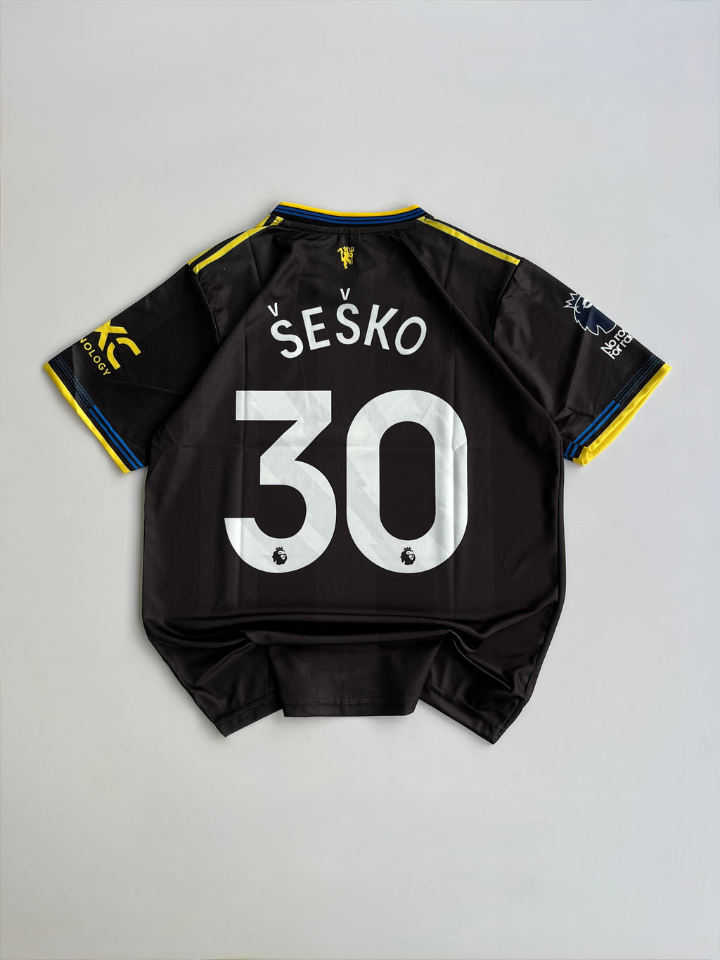 SESKO 30 MANCHESTER UNITED 2025/26  THIRD KIT EMBROIDERY