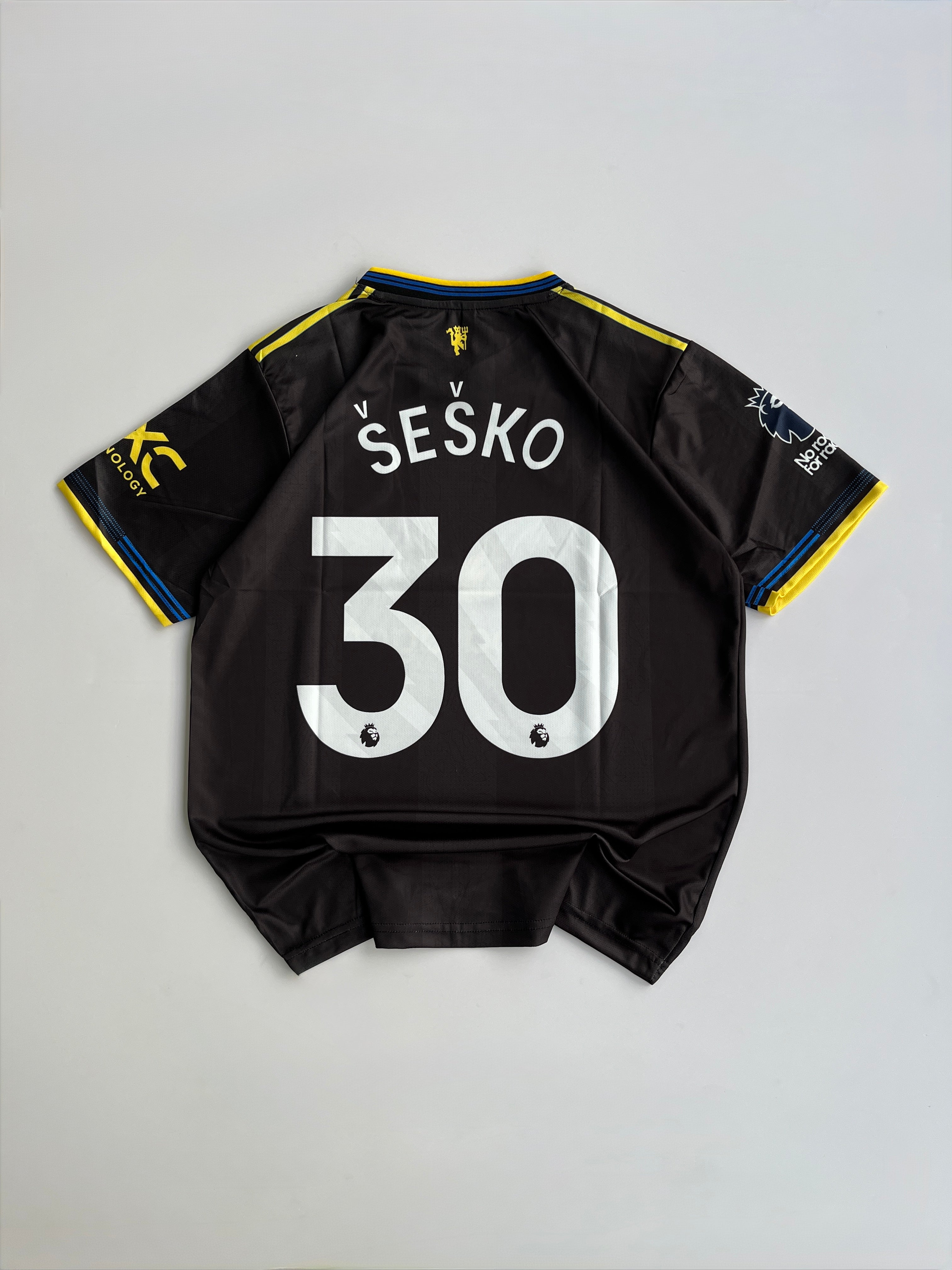SESKO 30 MANCHESTER UNITED 2025/26  THIRD KIT EMBROIDERY