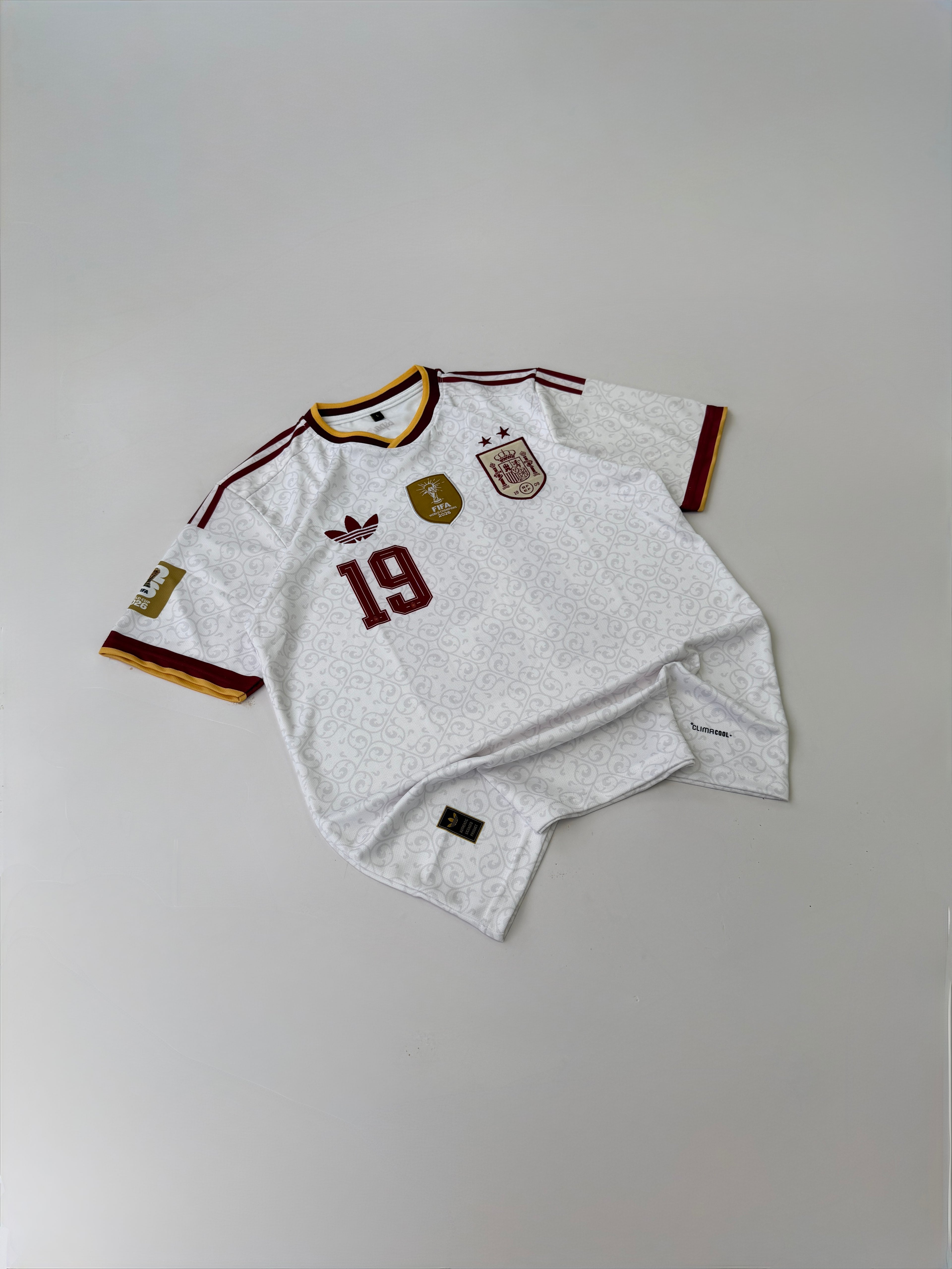 TWO STAR LAMINE YAMAL 19 SPAIN 2026 WORLD CUP AWAY CHAMPIONS KIT 
EMBROIDERY