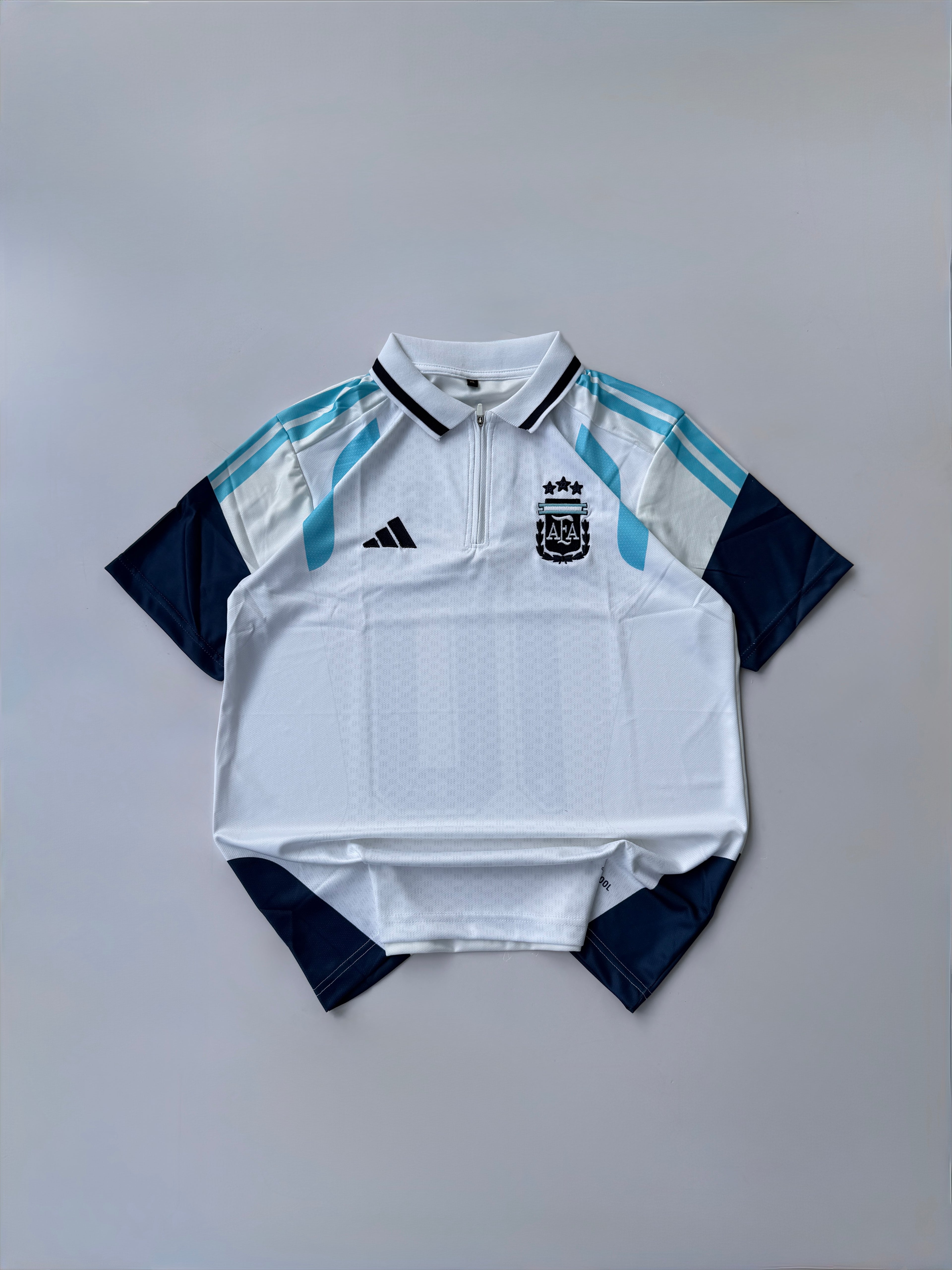 MESSI 10 ARGENTINA 2026 TRIO KIT SPECIAL EMBROIDERY POLO