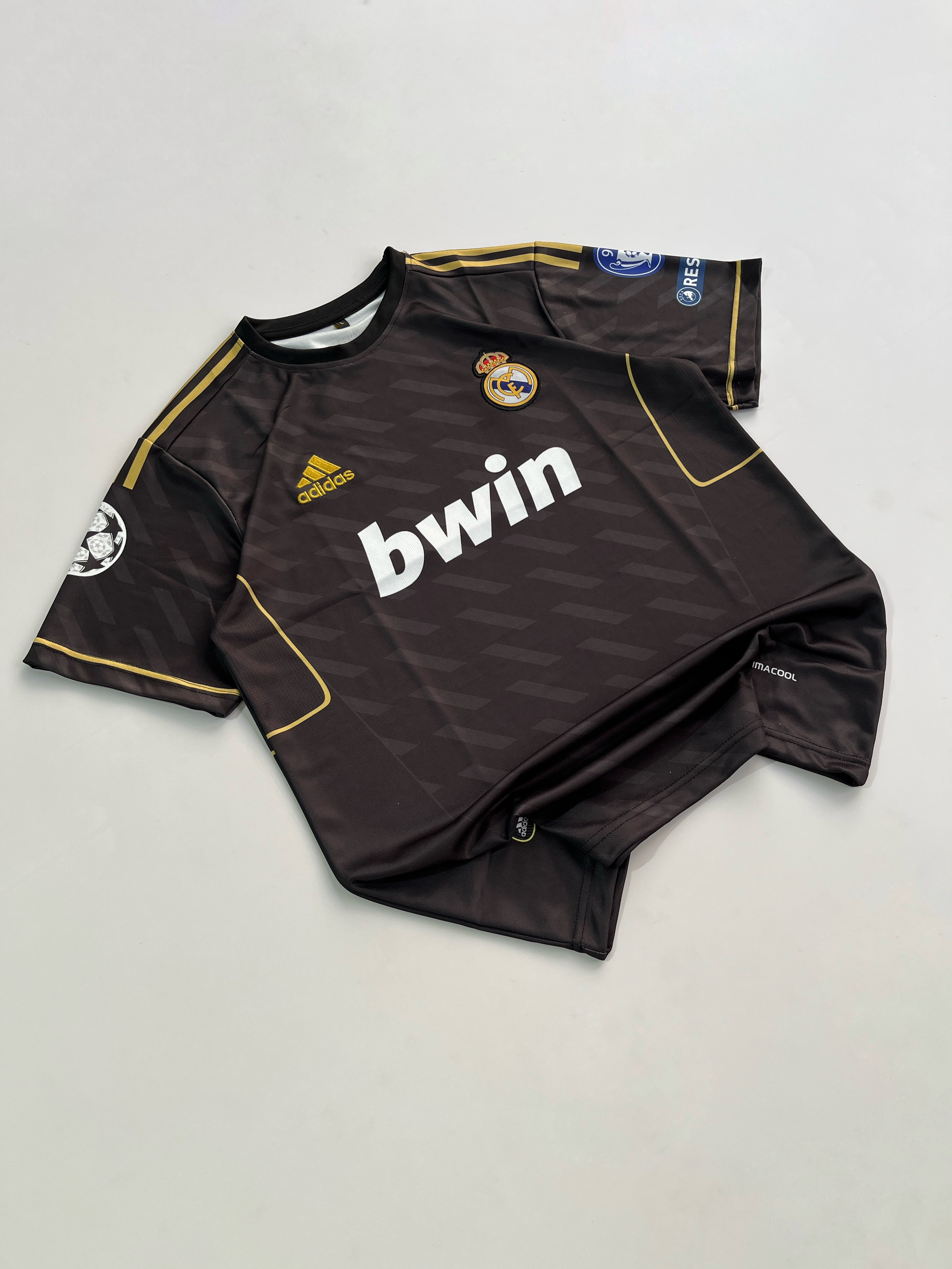 RONALDO 7 REAL MADRID    2011/12  AWAY KIT EMBROIDERY