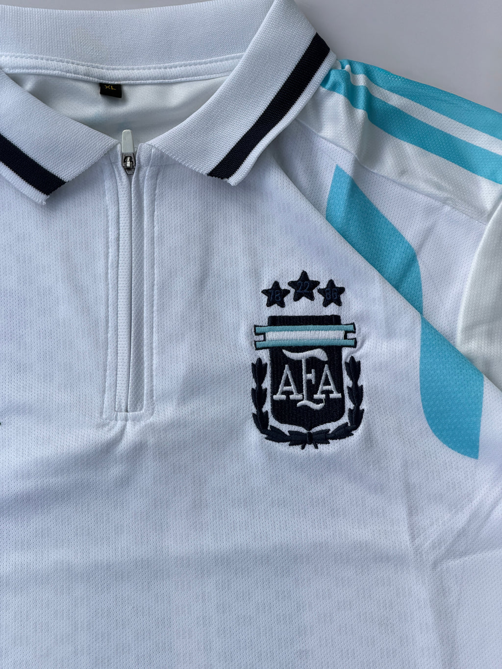 MESSI 10 ARGENTINA 2026 TRIO KIT SPECIAL EMBROIDERY POLO
