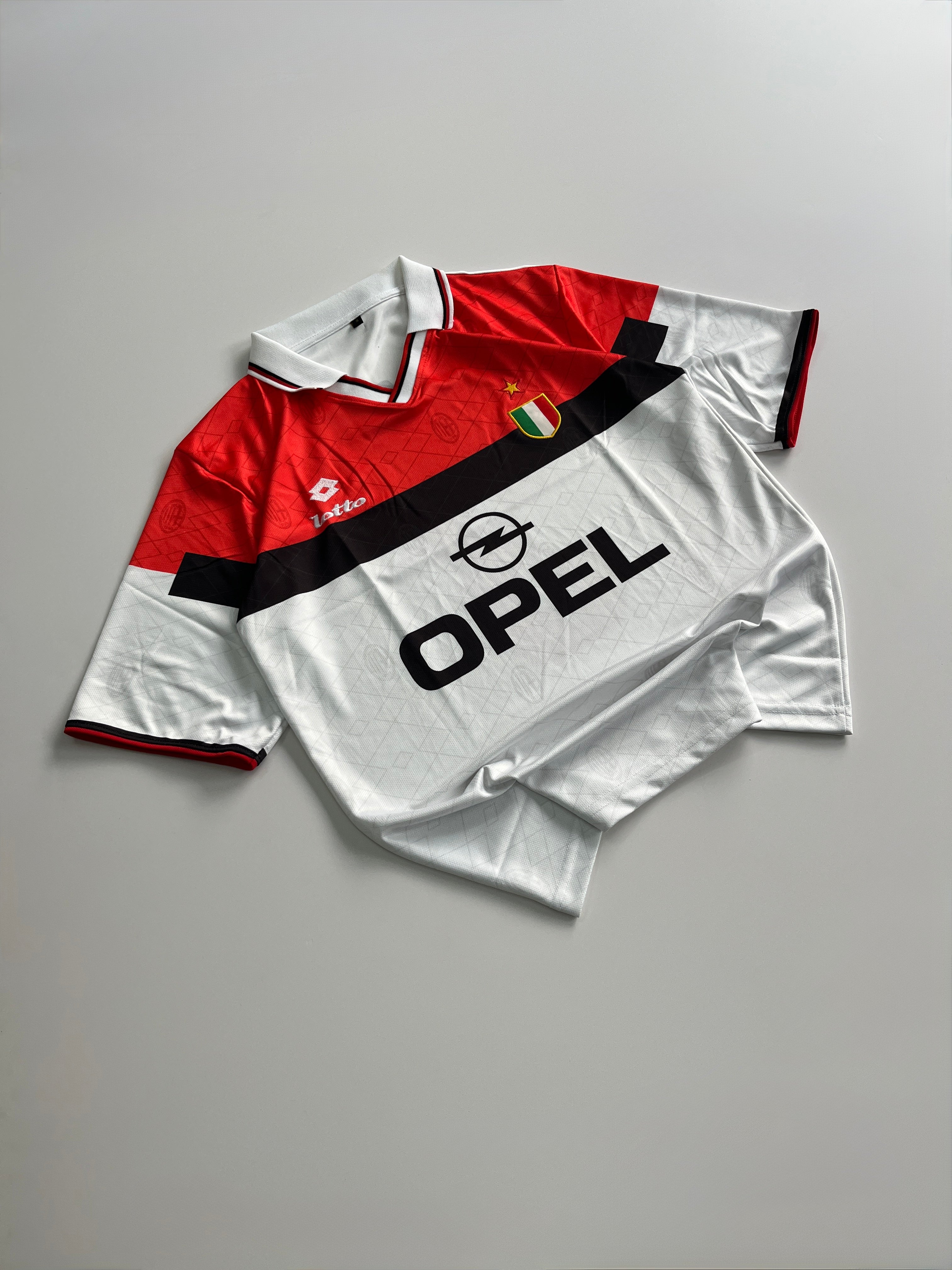 MALDINI 3 AC MILAN 1994/97 RETRO AWAY KIT FIVE SLEEVE EMBROIDERY
