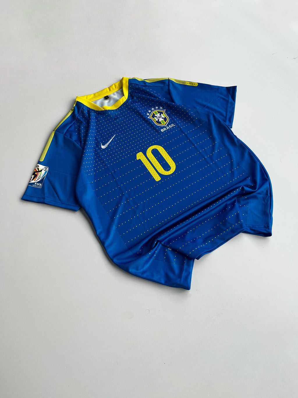 KAKA 10 BRAZIL 2010 WORLD CUP HOME KIT EMBROIDERY