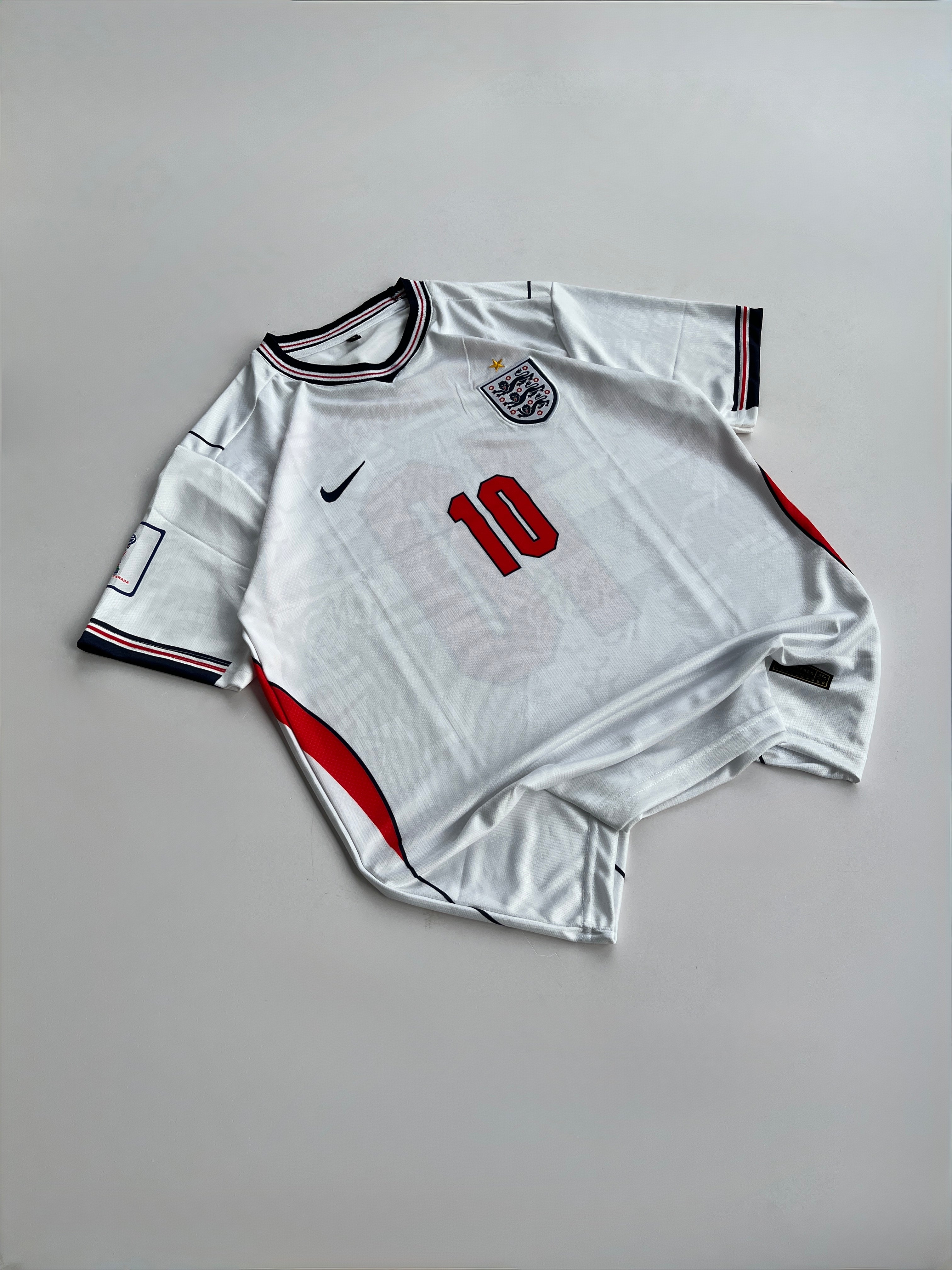 BELLINGHAM 10 ENGLAND WORLD CUP HOME KIT 2026
EMBROIDERY