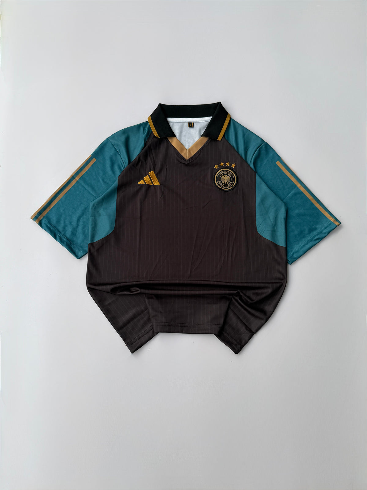 OZIL 8 GERMANY CONCEPT FIVE SLEEVE POLO EMBROIDERY