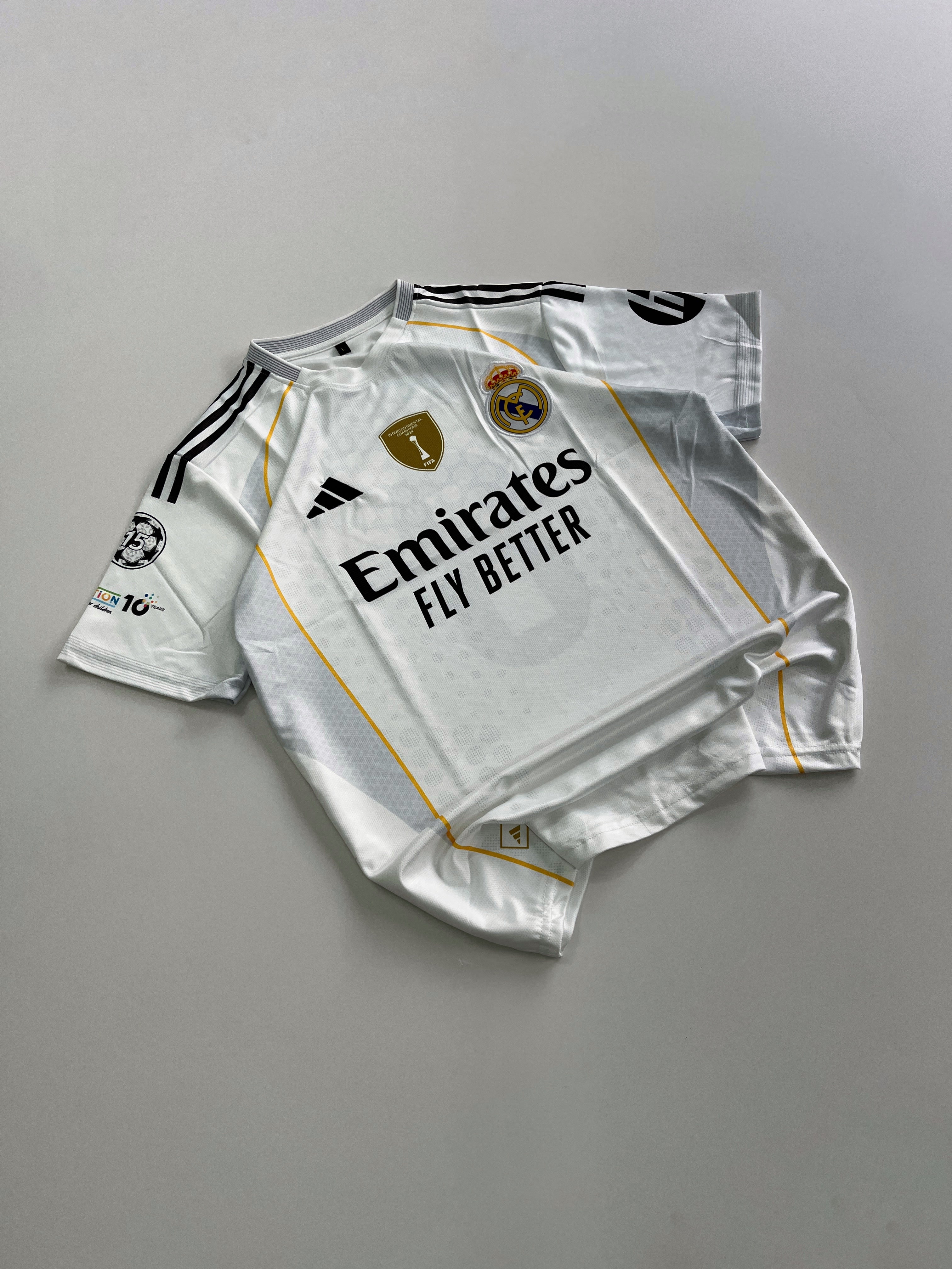 VALVERDE 8 REAL MADRID 2025/26 SEASON HOME  KIT EMBROIDERY
