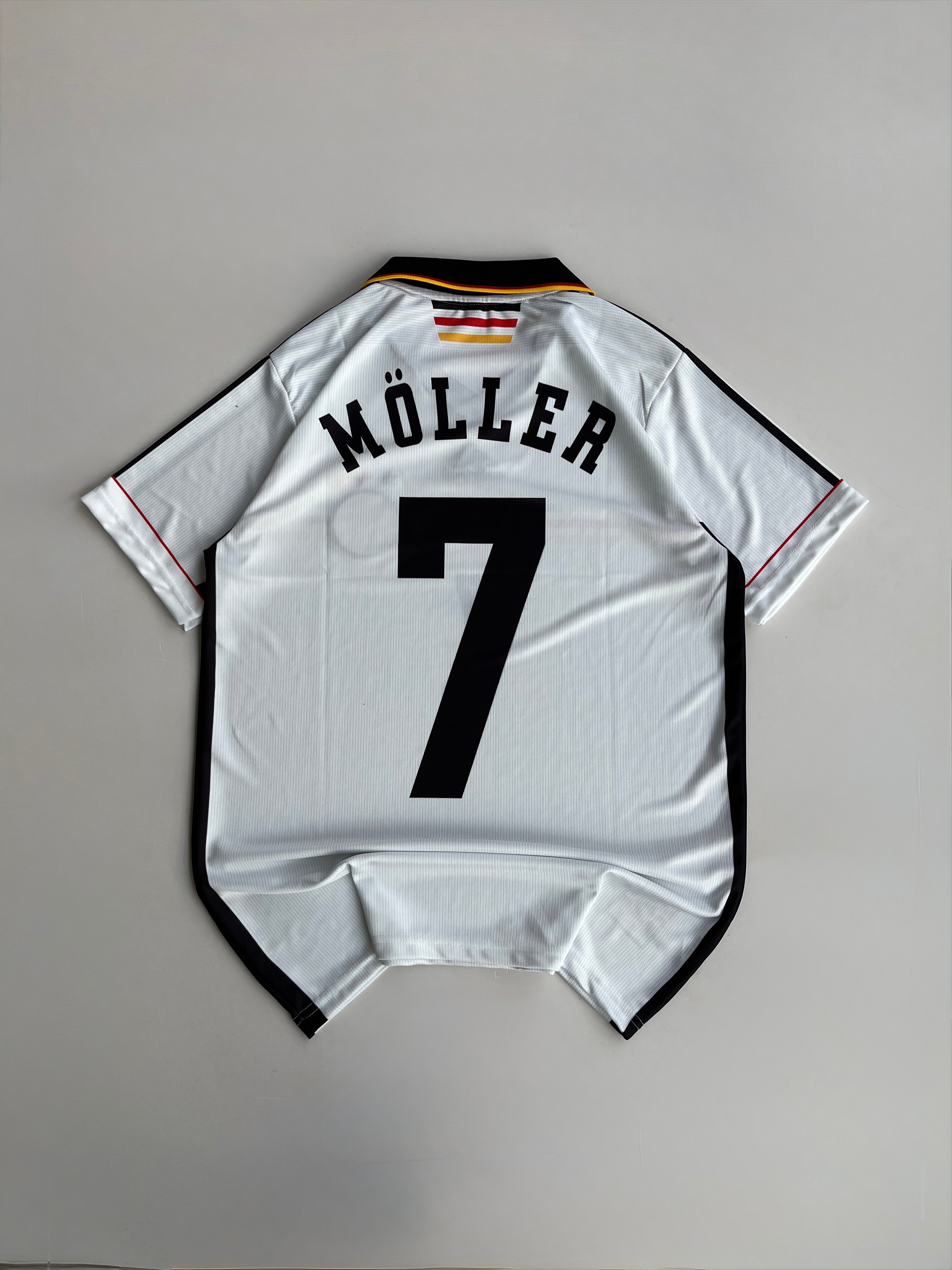 MOLLER 7 GERMANY 1998/00 RETRO HOME KIT EMBROIDERY POLO