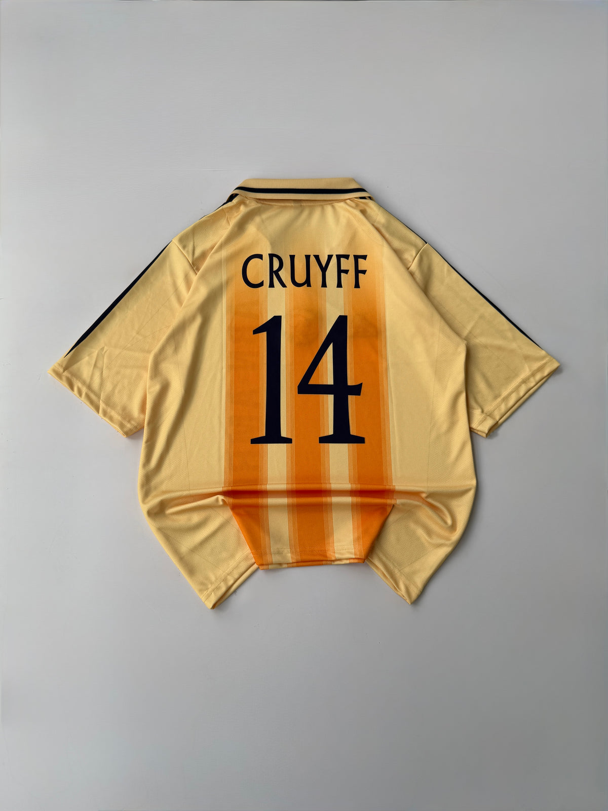 CRUYFF 14 AJAX 2004/05 RETRO AWAY KIT FIVE SLEEVE EMBROIDERY