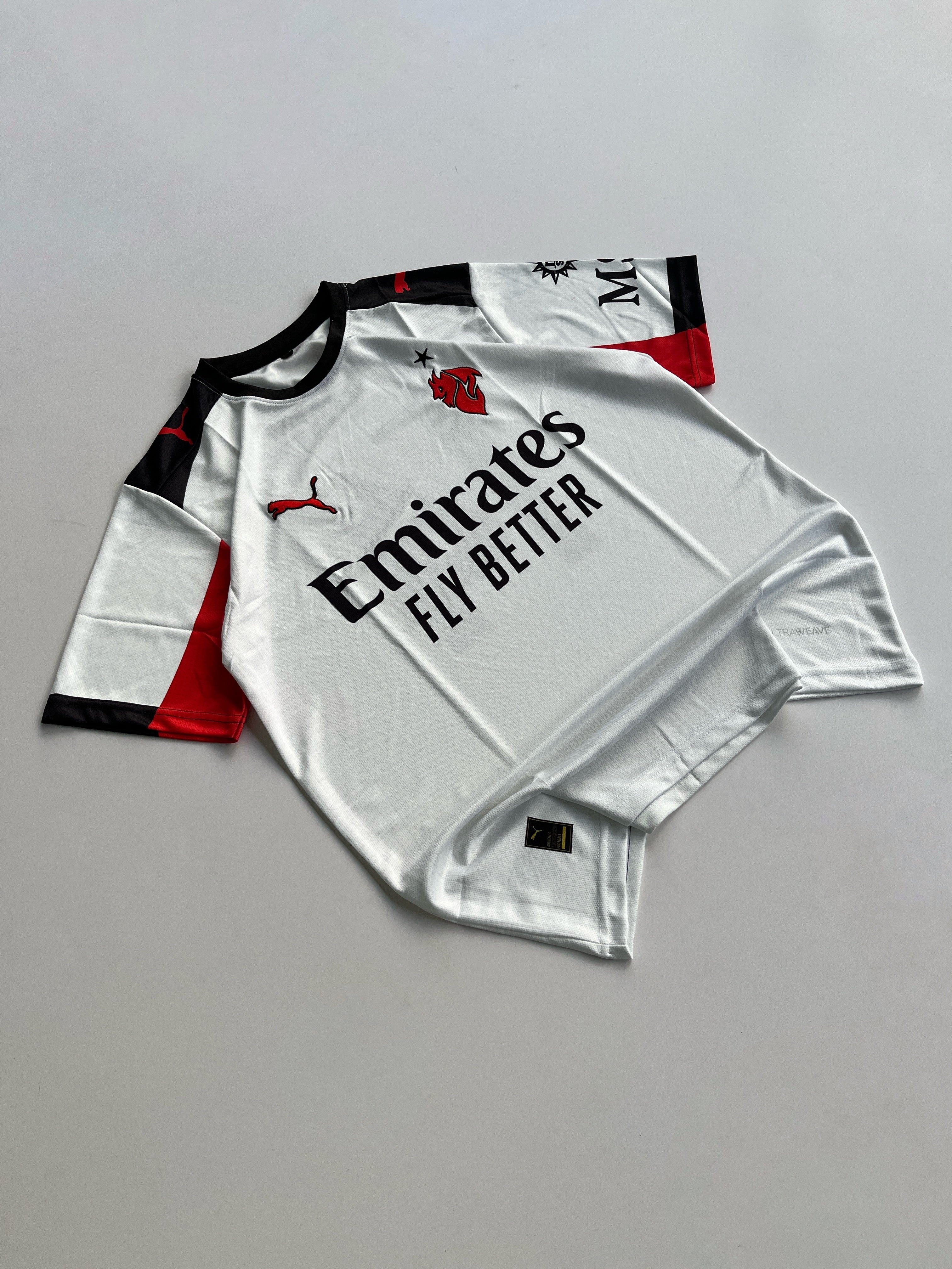 LUKA MODRIC 14 AC MILAN 25-26 THIRD KIT EMBROIDERY