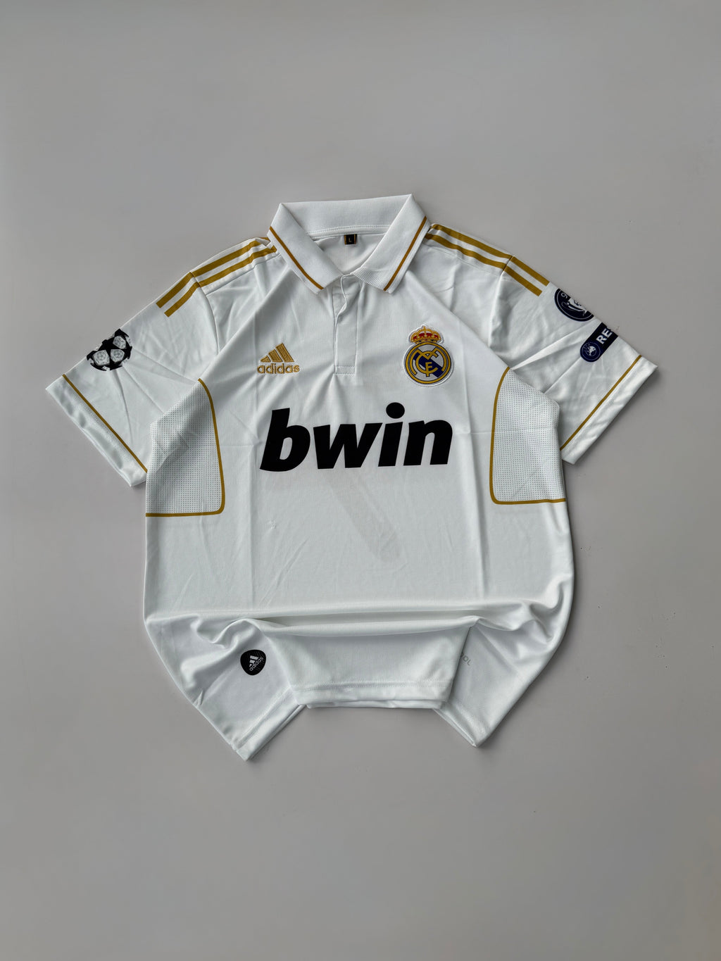 RONALDO 7 REAL MADRID 2011/12 HOME KIT HALF SLEEVE EMBROIDERY COLLER