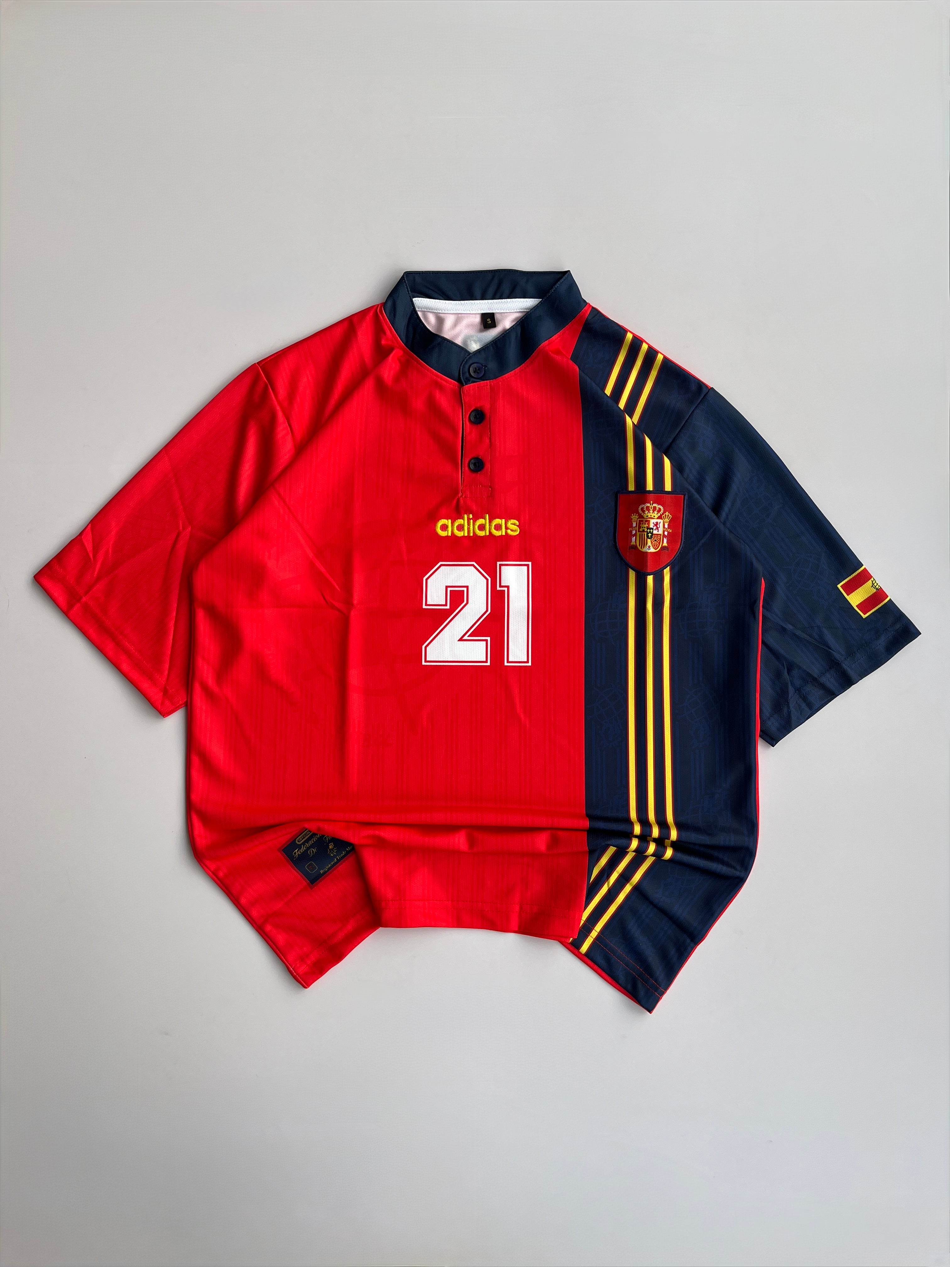 LUIS ENRIQUE 21 SPAIN 1996 HOME KIT EMBROIDERY FIVE SLEEVE KIT