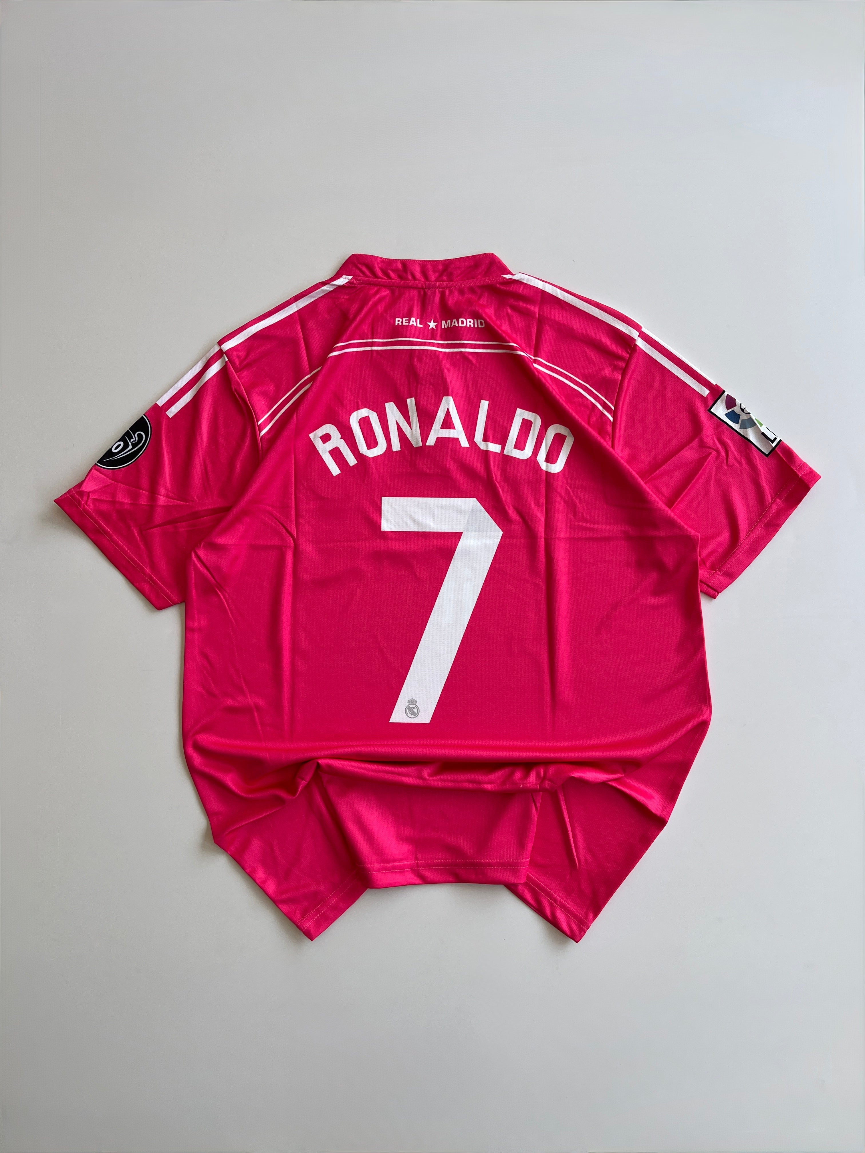 RONALDO 7 REAL MADRID
2014/15 AWAY KIT EMBROIDERY