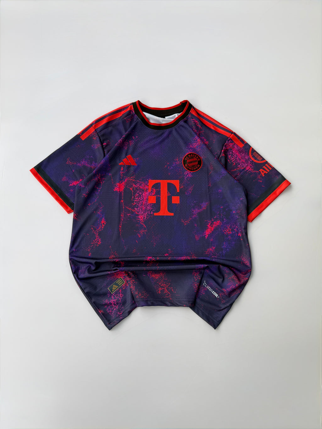 OLISE 17 BAYERN MUNICH 2026/27 THIRD KIT EMBROIDERY