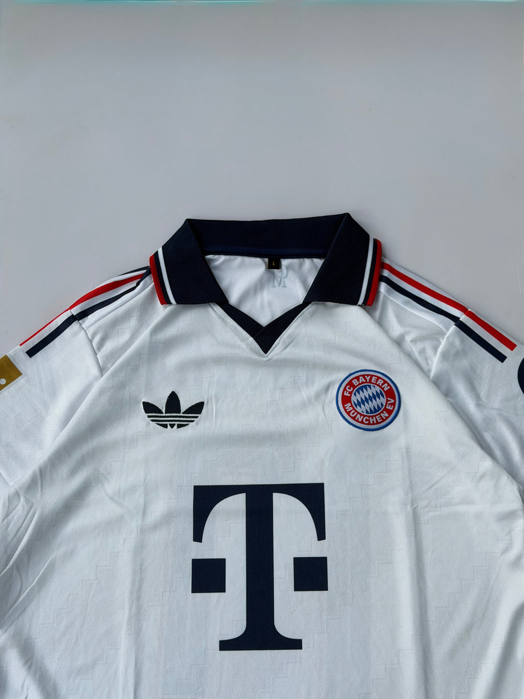 OLISE 17 BAYERN MUNICH 2026/27 AWAY KIT EMBROIDERY POLO